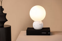 Bordlampe Metz Hvit Farger