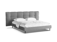 Sengeramme Eric med sengegavl og oppbevaring – 230 × 220 cm