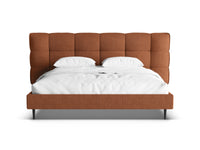 Sengeramme Eric med sengegavl og oppbevaring – 230 × 220 cm