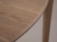 Aires spisebord 90 x 180 cm – Naturlig eik i minimalistisk design