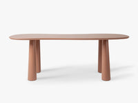 Pablo spisebord – 200 cm organisk form i amber-brun MDF