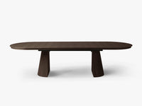 Mana spisebord – uttrekkbart 210–300 cm, oval form i valnøtt