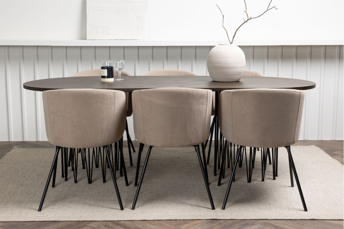Berit & Stone spisegruppe med 6 stk stoler