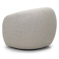 NAMBI – Svingbar lenestol i Vista beige med moderne form og dyp komfort