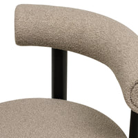 Spisestol Pedro – bouclé / taupe / svarte ben (sett med 2 stk.)