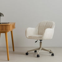 Almeria 9-246 – Svingstol i cream/beige med justerbar høyde og moderne komfort