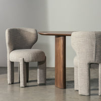 Elaine Spisestol Gråbeige – Bajia Fog Stoff | Moderne Design