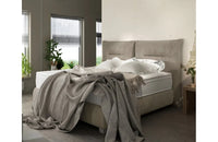 FOG – Elegant seng med karakter og detaljer