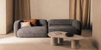 Luvio 4-seters sofa – grå chenille med myke, avrundede former