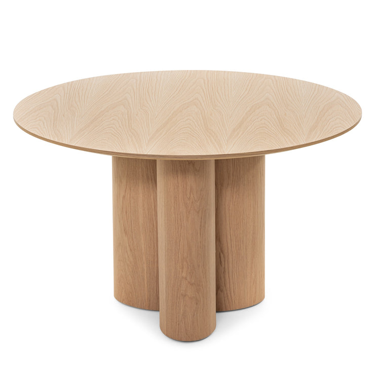 Rundt spisebord AVAS 121cm. – Naturlig eik