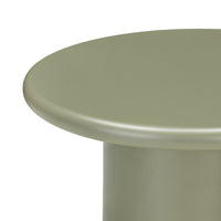 ARCE UCT24029 – Salongbord i matt salviegrønn med skulpturelt design