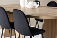 Spisestol Polar & Bootcut 2-pakk + Spisebord ovalt 230 x 115 – svart og natur