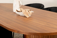 Spisegruppe oval 200 x 90 – svart og valnøtt