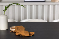 Spisegruppe Bootcut & Edina oval 230 x 115 + spisestol 2-pakk – svart og hvit