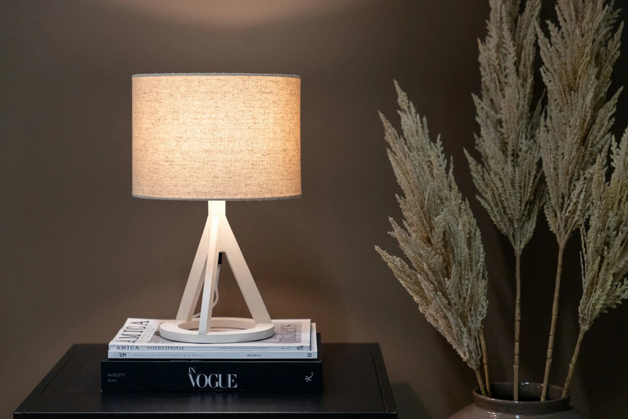 Bordlampe Kona – hvit