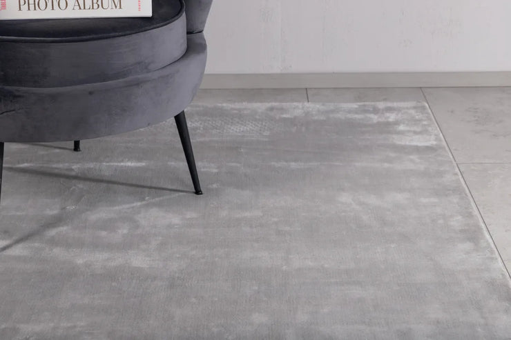 Teppe Indra 240 x 170 – sølv