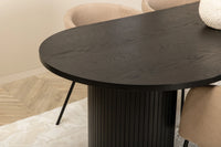 Spisegruppe Berit & Bianca + Ovalt 200 x 90 – beige og svart
