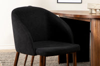 Spisestol Arch & Bianca 2-pakk + Spisebord ovalt 200 x 90 – svart og valnøtt