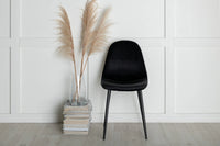 Spisegruppe Sleek & Polar rektangulær 195 x 95 + 2-pakk spisestoler – svart