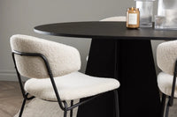 Spisegruppe Bootcut & Chico Oval 230 x 115 + spisestol 2-pakk – svart og hvit