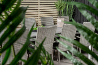 Rektangulært spisebord Levels & Anna 229 × 100 + 2-pakk spisestol – hvit og grå