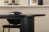 Spisestol Vault & Bianca 2-pakk + Spisebord ovalt 200 x 90 – svart