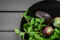 Rektangulært spisebord Levels & Anna 229 × 100 + 2-pakk spisestol – hvit og grå