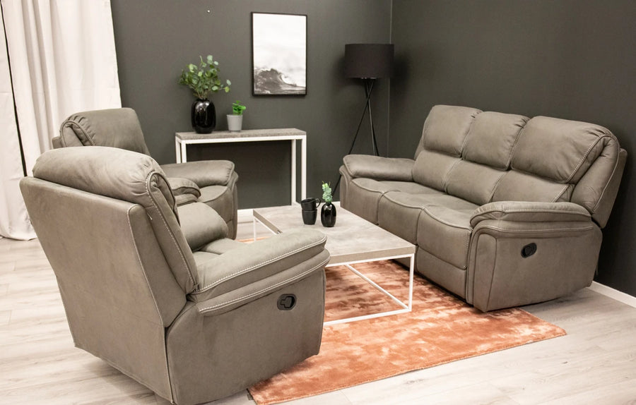 Sofagruppe Saranda med reclinersofa og reclinerlenestol – grå