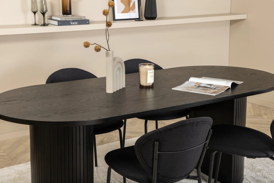 Spisestol Vault & Bianca 2-pakk + Spisebord ovalt 200 x 90 – svart