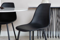 Spisegruppe Polar & Estelle 2-pakk + Rundt spisebord ⌀106 – svart og hvit