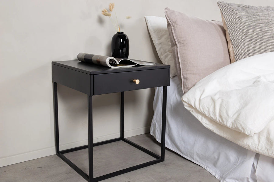Sidebord Bakal 43 x 41 – svart