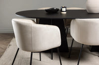 Spisegruppe Berit & Bootcut + Ovalt 230 x 115 – beige og svart