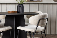 Spisebord Bootcut & Chico rundt ⌀110 + spisestol 2-pakk – svart og hvit