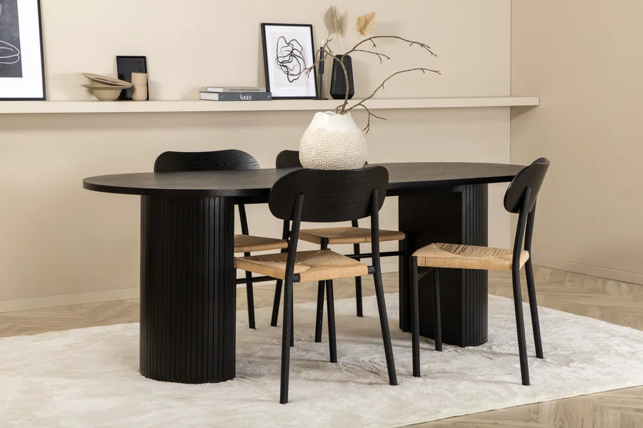 Spisegruppe oval 200 x 90 + spisestol 2-pakk – svart