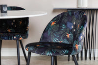 Spisestol Velvet & Estelle 2-pakk – svart + Spisebord rundt ⌀106 – hvit