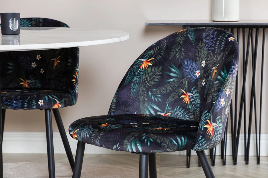 Spisestol Velvet & Estelle 2-pakk – svart + Spisebord rundt ⌀106 – hvit
