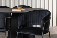 Spisegruppe Bootcut & Selma oval 230 x 115 + 2-pakk spisestol – svart